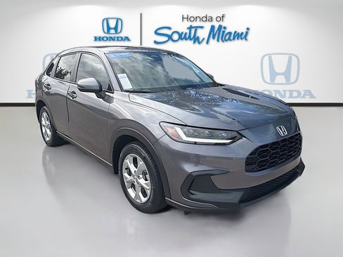 Certified 2023 Honda HR-V LX image 1