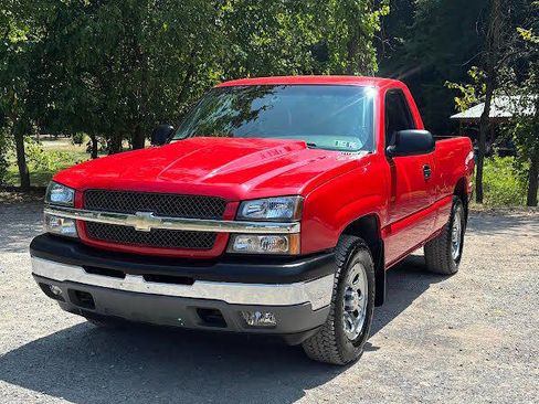 Used 2005 Chevrolet Silverado 1500 LS w/ Light Duty Power Package image 5