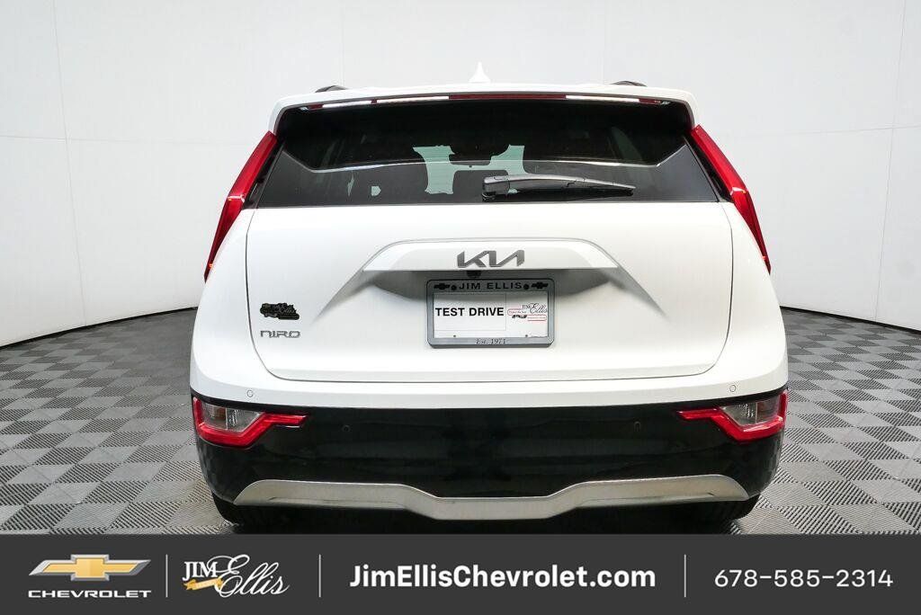 Used 2023 Kia Niro Wind w/ Wind Preserve Package FWD image 25