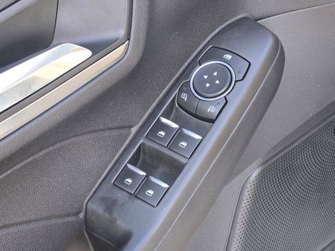 Used 2021 Ford Escape Titanium image 30