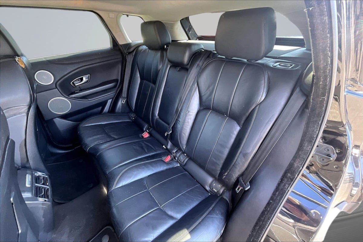 Used 2017 Land Rover Range Rover Evoque SE AWD/4WD image 26