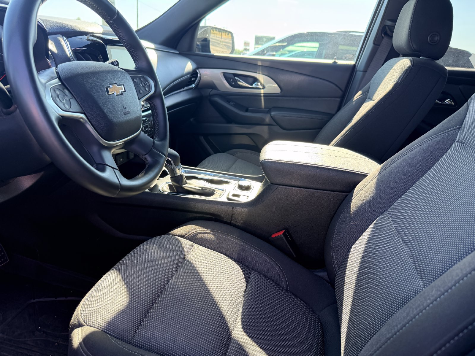 Used 2023 Chevrolet Traverse LT w/ LPO, Floor Liner Package AWD/4WD image 12