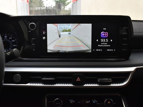 Used 2023 Kia K5 GT-Line image 35