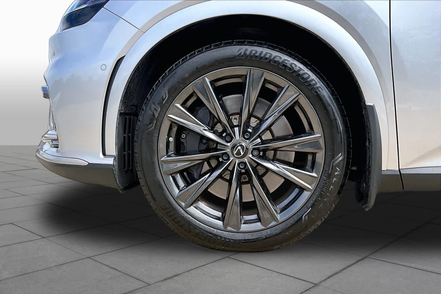 Used 2024 Lexus RX 350 F Sport w/ Convenience Package AWD/4WD image 11