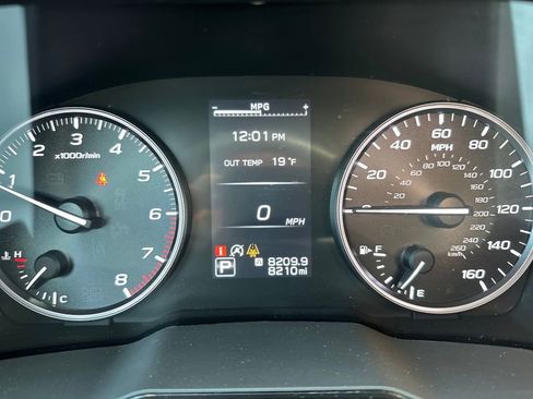 Certified 2025 Subaru Outback Premium image 20