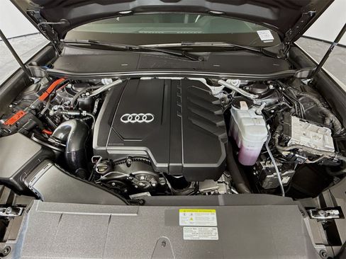 Certified 2025 Audi A6 2.0T Premium image 31