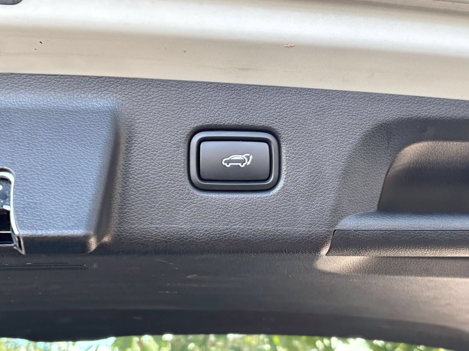 Used 2024 Hyundai Palisade SEL FWD image 24