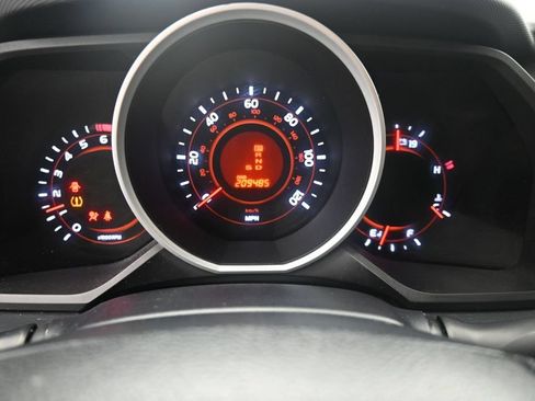 Used 2011 Toyota 4Runner Limited AWD/4WD image 18