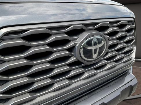 Used 2021 Toyota Tacoma TRD Off-Road w/ Technology Package AWD/4WD image 38