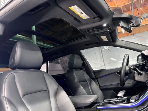 Used 2023 Audi Q8 Premium Plus w/ Premium Plus Package AWD/4WD image 23