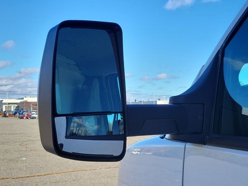 New 2025 GMC Savana 3500 Extended w/ Power Convenience Package image 13