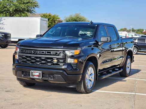 Used 2025 Chevrolet Silverado 1500 Custom RWD image 12
