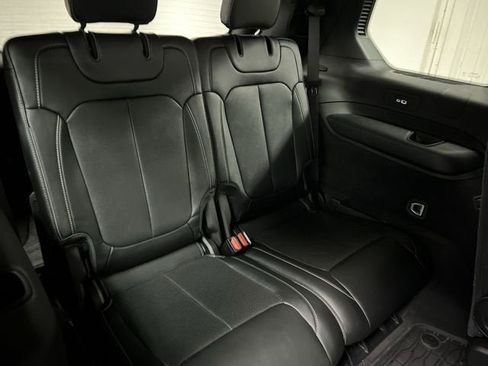Used 2024 Jeep Grand Cherokee L Overland w/ Advanced Protech Group III AWD/4WD image 28