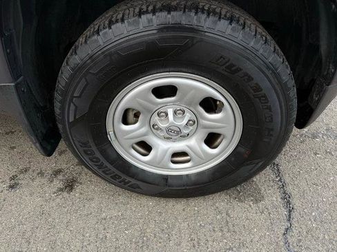 Certified 2023 Nissan Frontier S image 9