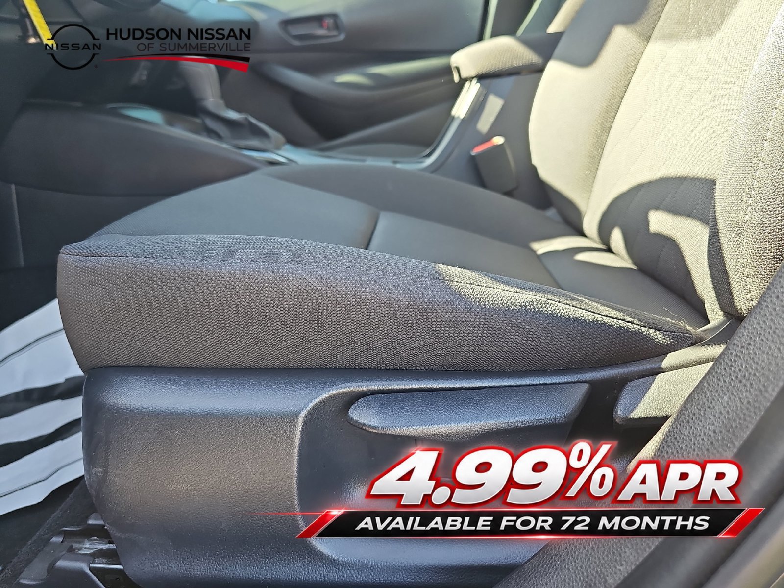 Used 2025 Toyota Corolla LE FWD image 28