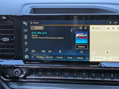 Used 2023 Chevrolet Silverado 1500 ZR2 w/ Technology Package image 18