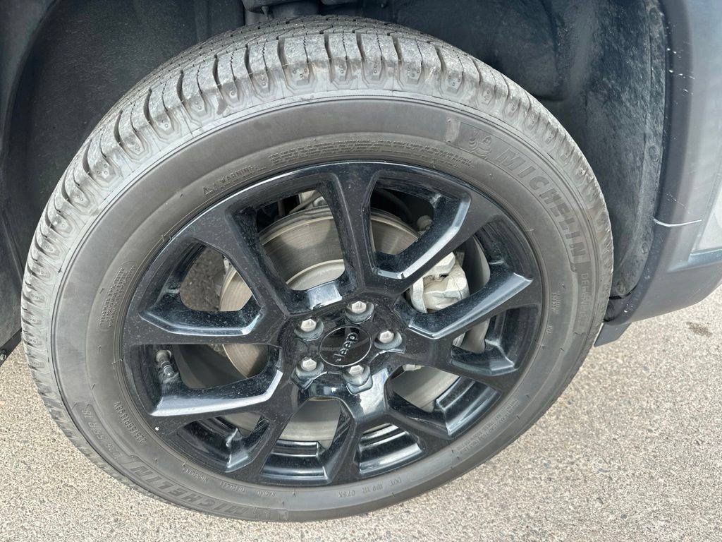 Used 2022 Jeep Compass Latitude AWD/4WD image 4
