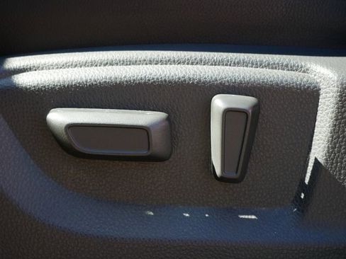 Used 2022 Mitsubishi Eclipse Cross SEL image 17