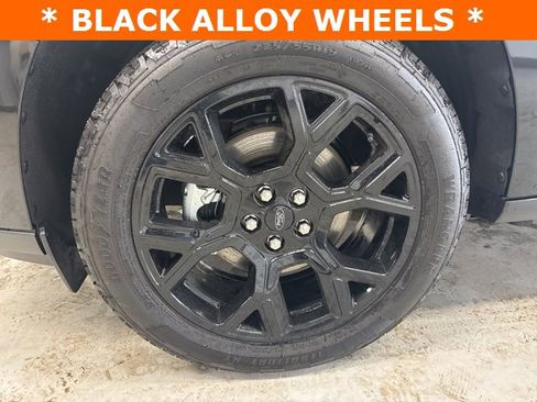 New 2025 Ford Maverick Lariat w/ Black Appearance Package image 33