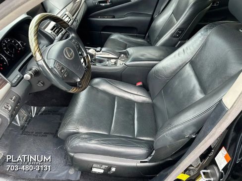 Used 2016 Lexus LS 460 AWD w/ Comfort Package image 11