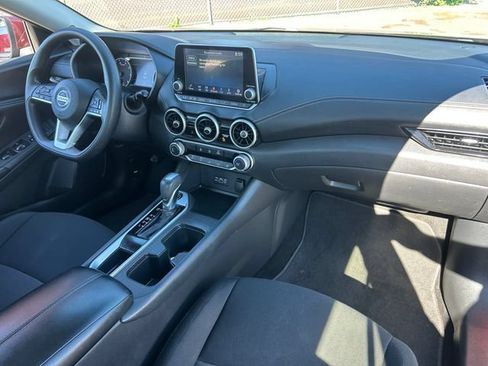Used 2023 Nissan Sentra SV FWD image 31
