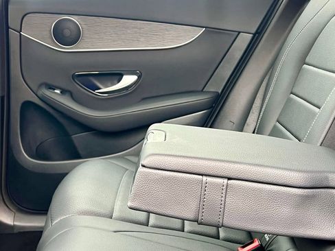 Certified 2022 Mercedes-Benz GLC 300 4MATIC image 40