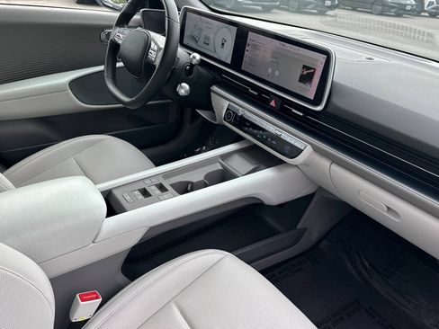 Used 2023 Hyundai Ioniq 6 SEL RWD image 17