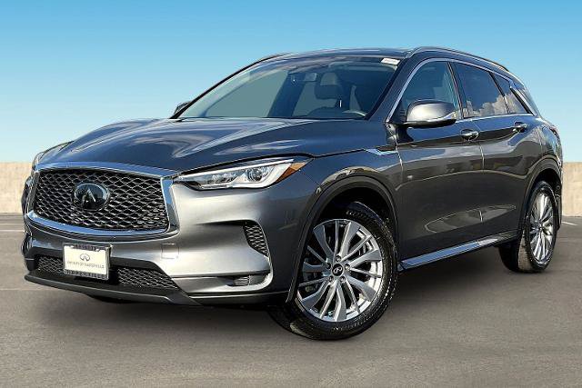 Certified 2024 INFINITI QX50 Luxe AWD/4WD image 3