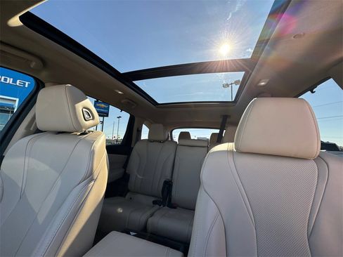 Used 2023 Acura MDX FWD w/ Technology Package image 34