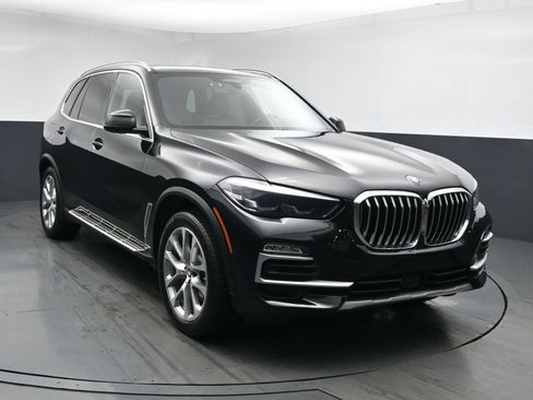 Used 2021 BMW X5 xDrive40i w/ Premium Package AWD/4WD image 2