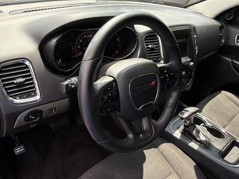Used 2018 Dodge Durango SXT w/ 3rd Row Seating Group RWD image 16