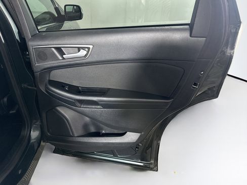 Used 2015 Ford Edge SEL w/ Cargo Accessory Package AWD/4WD image 27