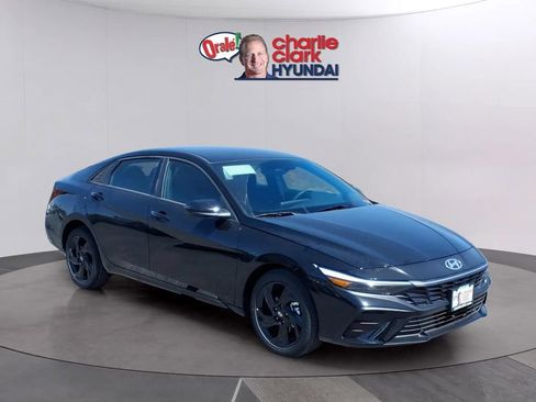 New 2026 Hyundai Elantra Sport FWD image 7