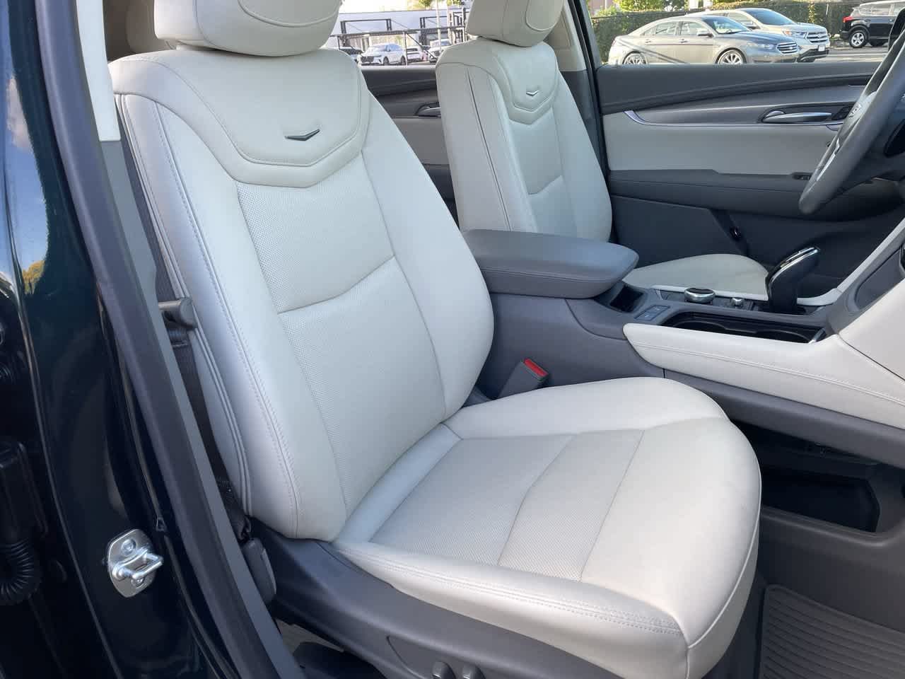 Used 2024 Cadillac XT5 Premium Luxury AWD/4WD image 14