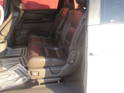 Used 2014 Honda Odyssey EX-L image 12