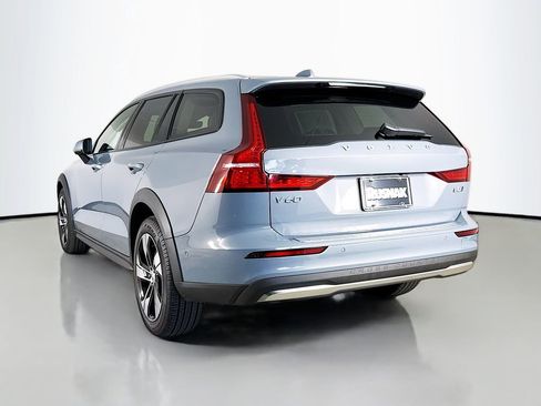 Certified 2024 Volvo V60 B5 Cross Country Plus AWD/4WD image 5