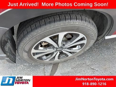 Used 2021 Subaru Forester Limited w/ Popular Package #3 AWD/4WD image 10
