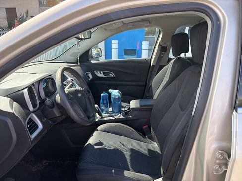 Used 2013 Chevrolet Equinox LS image 15