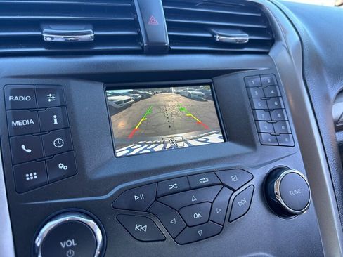 Used 2020 Ford Fusion S FWD image 13