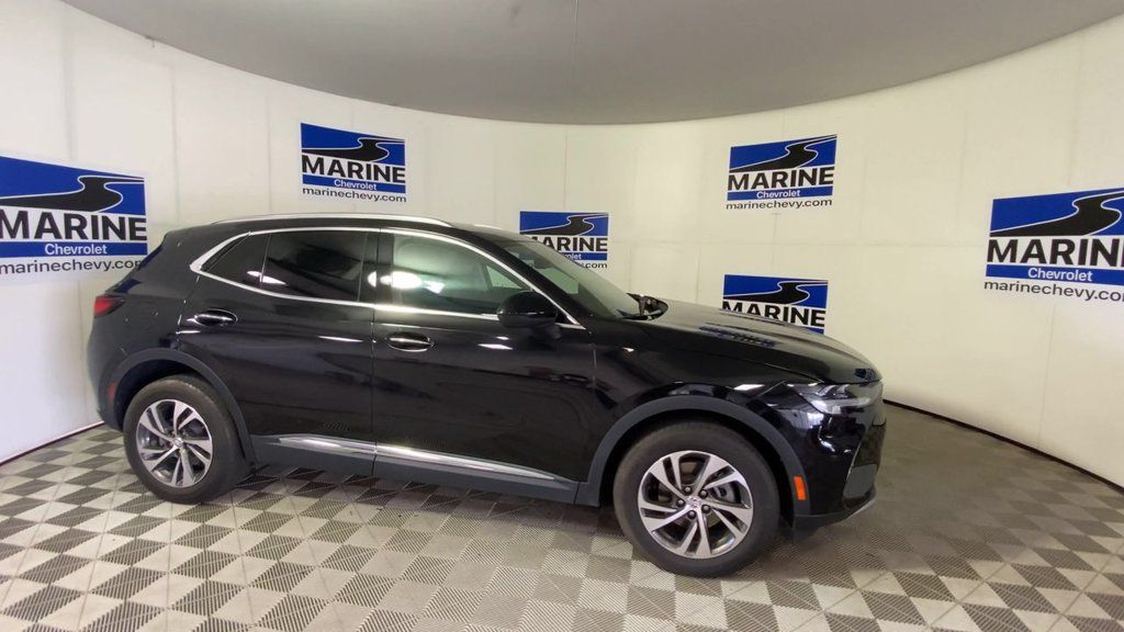 Used 2023 Buick Envision Essence FWD image 3