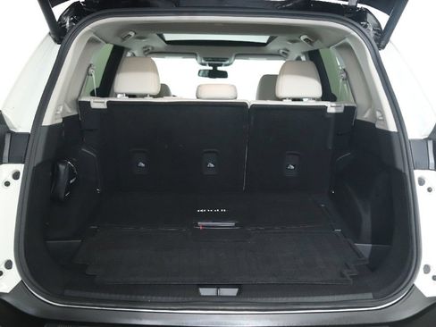 Used 2023 Nissan Rogue SL AWD/4WD image 32