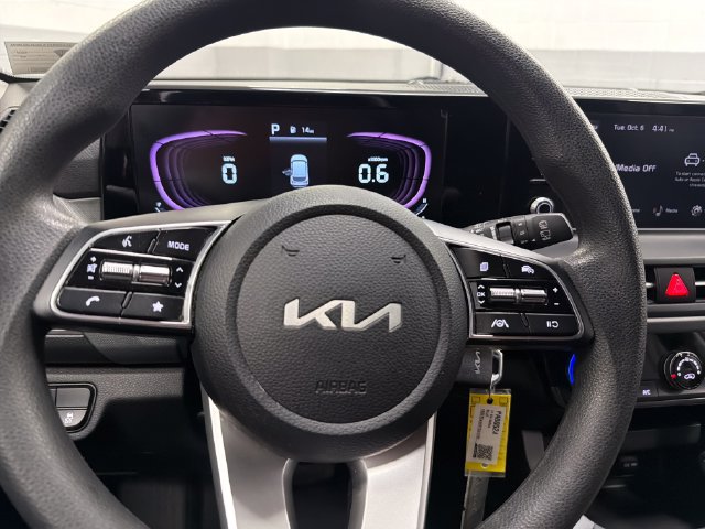 Certified 2024 Kia Seltos LX AWD/4WD image 16