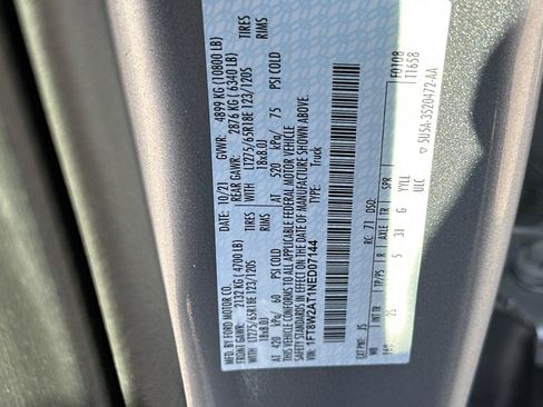 Used 2022 Ford F250 XLT w/ XLT Premium Package image 28