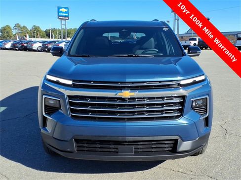 New 2026 Chevrolet Traverse LT w/ Sun and Wheel Package image 8