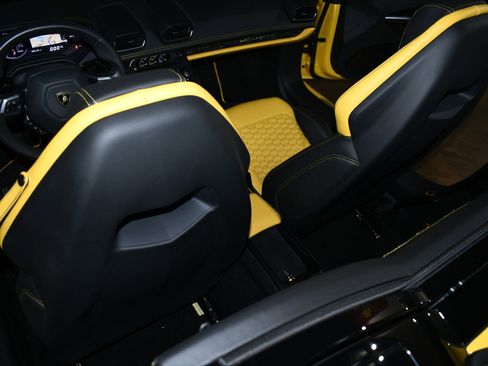 Used 2018 Lamborghini Huracan LP 580-2 image 15