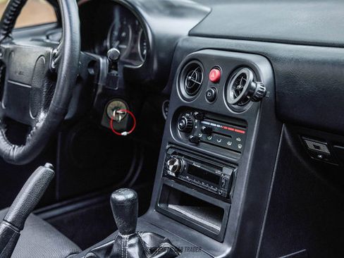 Used 1990 MAZDA MX-5 Miata RWD image 49