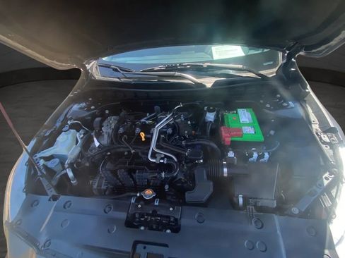 Used 2021 Nissan Altima 2.5 S FWD image 19