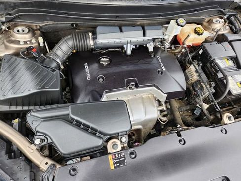 Used 2017 Buick Envision Essence image 21