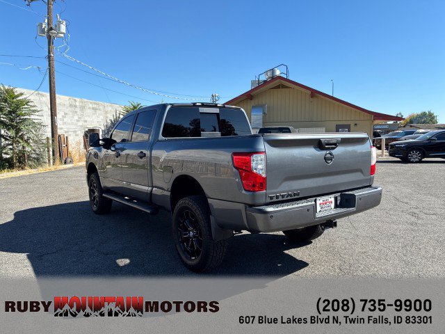 Used 2018 Nissan Titan SV w/ SV Convenience Package AWD/4WD image 5