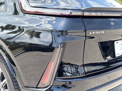 New 2027 Cadillac Lyriq Sport RWD image 15